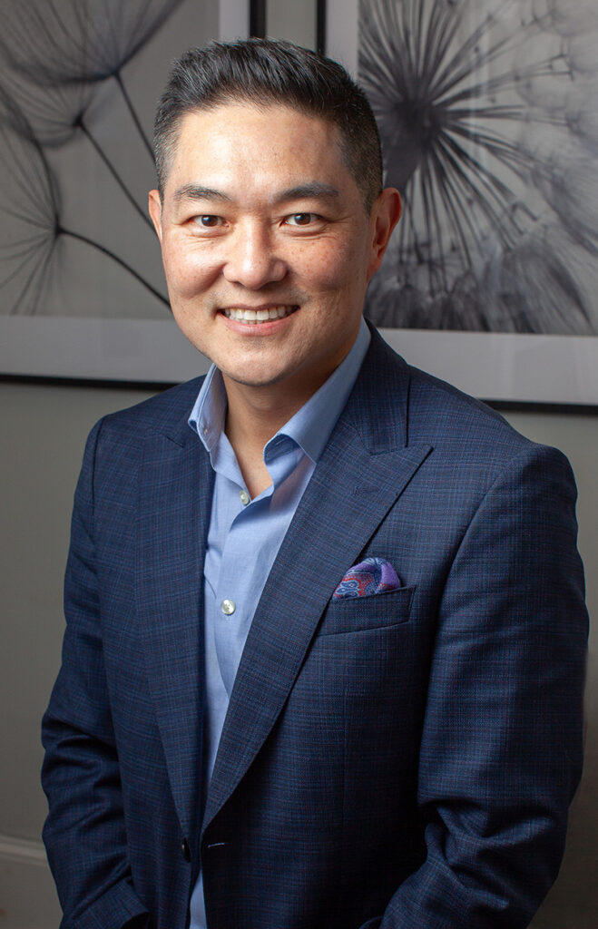headshot of Dr. Calvin Lee